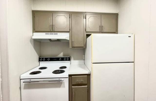 301 E 4th St photos photos