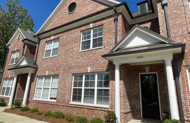 3BR/3.5BA For Rent Gallery 1