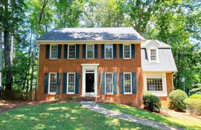 5310 East Cove NE - 5310 East Cove Northeast, Cobb County, GA 30068