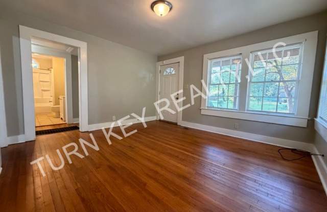 Home fore Rent in Center Point **ACCEPTS SECTION 8** Gallery 4