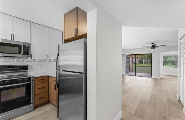 1605 Congressional Way Gallery 4