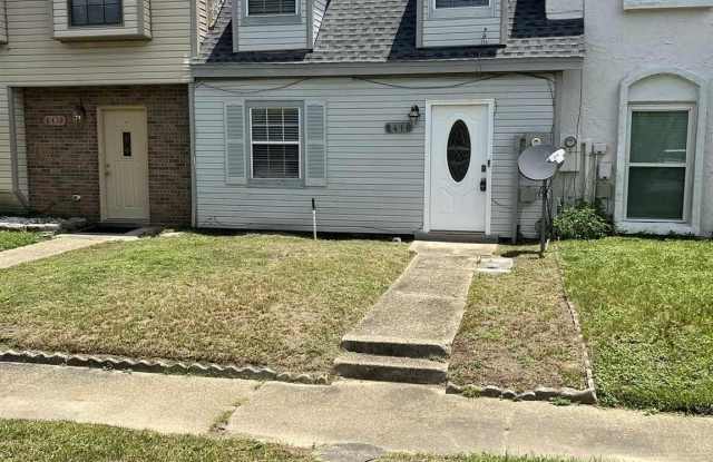 8410 Williamsburg Cir photos photos