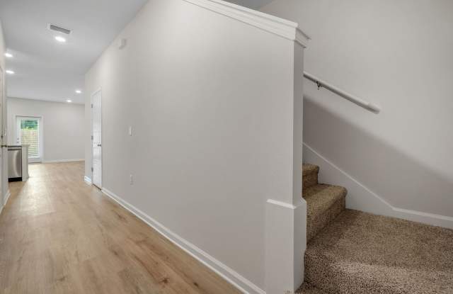 Brand New Construction Townhome in Misting Springs of Crawfordville Gallery 4