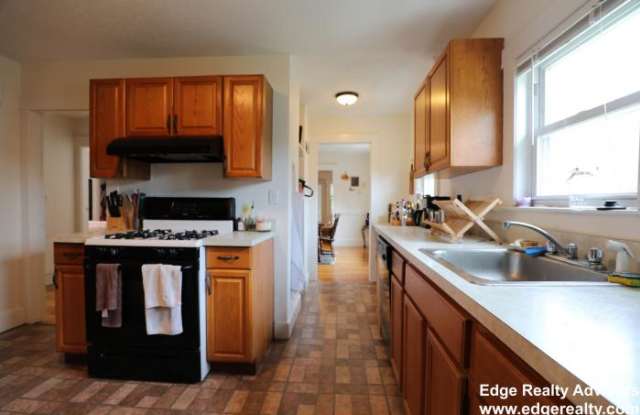 34 36 Ranelegh Rd. - 36 Ranelegh Road, Boston, MA 02135