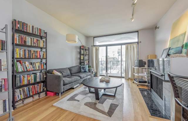 3232 N Halsted St photos photos