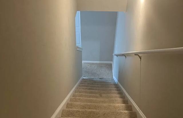 Room in 4 Bedroom Home in Atlanta Gallery 4