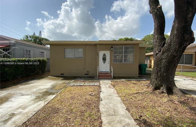 260 NW 50th St - 260 Northwest 50th Street, Miami, FL 33127