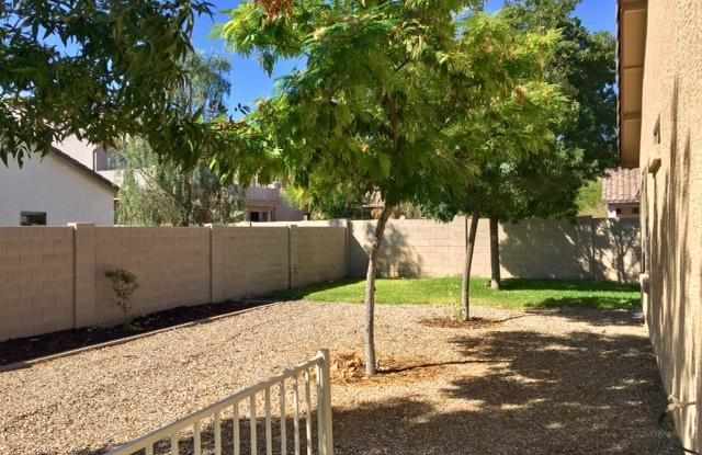 6437 W YELLOW BIRD Lane Gallery 2