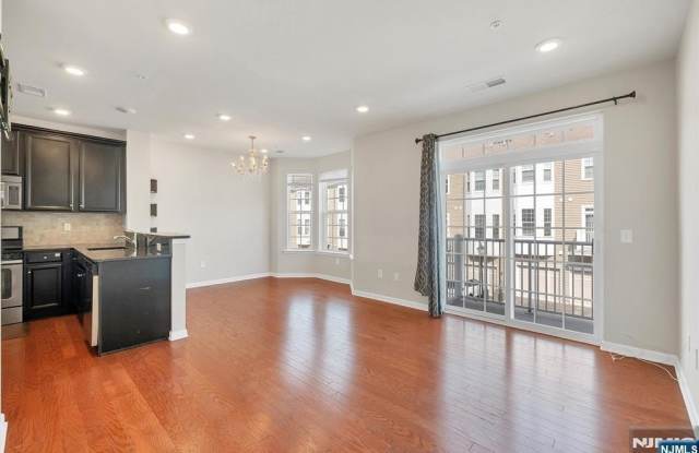 11 Veterans Drive - 11 Veterans Drive, Wood-Ridge, NJ 07075