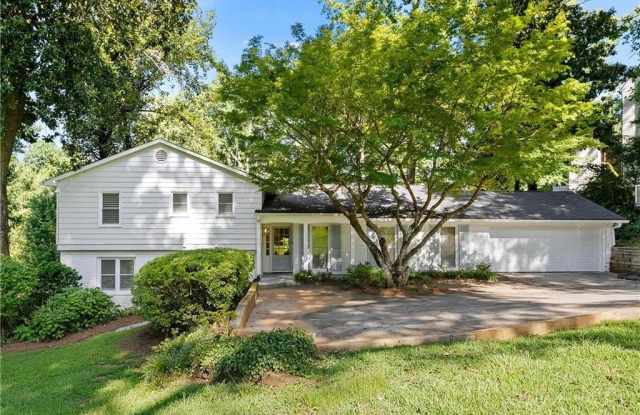 4820 Powers Ferry Road photos photos