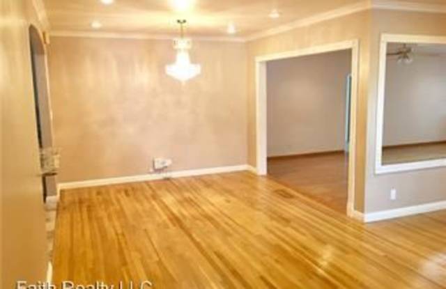 5431 Eau Claire Dr. Gallery 3