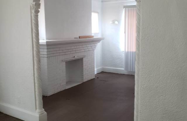 15847 Appoline - Upper Gallery 2
