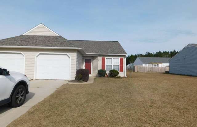 Duplex in Havelock - 119 Jerrett Lane, Havelock, NC 28532