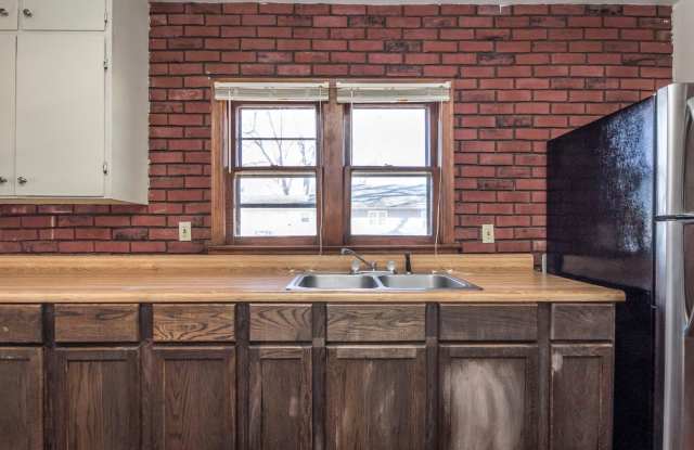 Move in Special - 2 bedroom 1 bath home Gallery 4