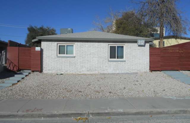 Charming Fully Remodeled Bungalow in Downtown Las Vegas photos photos