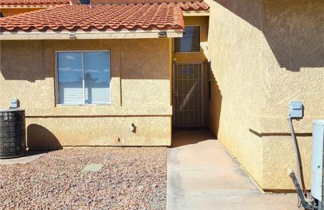 448 Comstock Street photos photos