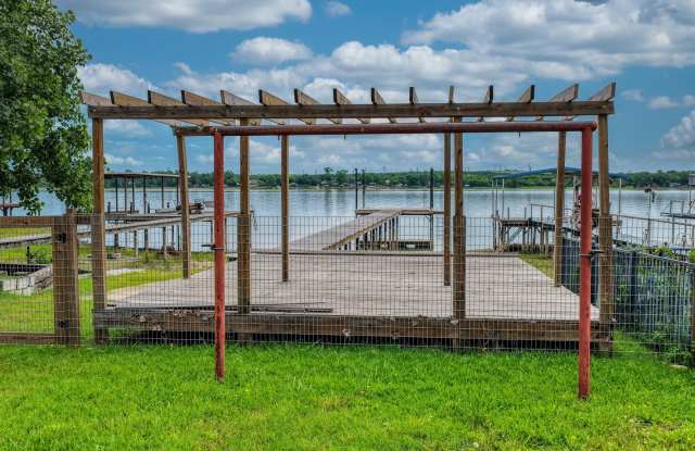 1028 W Lake Drive photos photos
