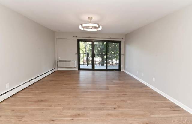 1815 Wm H Taft Road Gallery 4