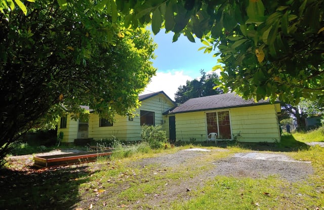711 3rd Street - 711 3rd Street, Westport, WA 98595
