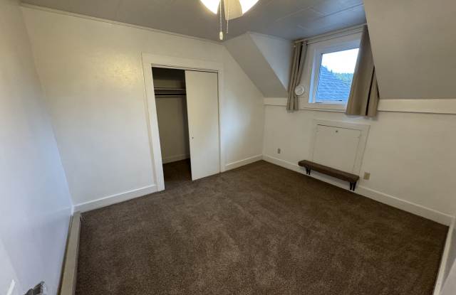700 South Water Street Apt #4 Gallery 4
