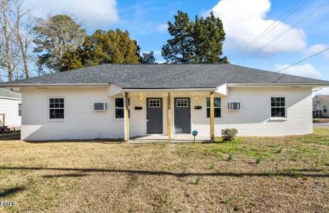 300 Richlands Avenue - 300 Richlands Avenue, Jacksonville, NC 28540