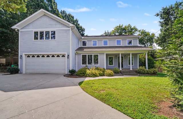 Executive 4BR Home Featuring 4.5 Baths & Walk-In Closets photos photos