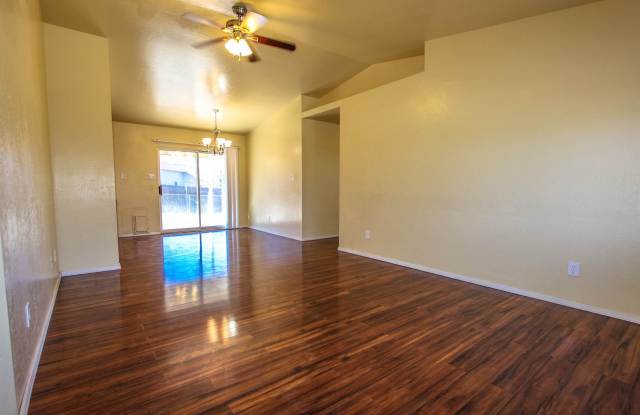 Prescott Valley Four Bedroom Home - HOLD Gallery 4