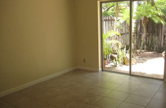1254 Willow Drive Gallery 3