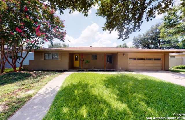 330 TOPHILL RD - 330 Tophill Road, San Antonio, TX 78209