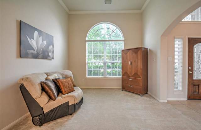 15111 Willowhurst Drive Gallery 4