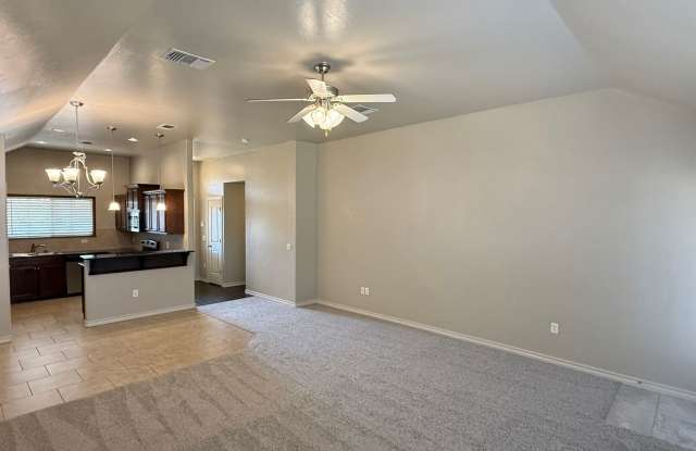 Cute 4 Bedroom With Storm Shelter Gallery 4