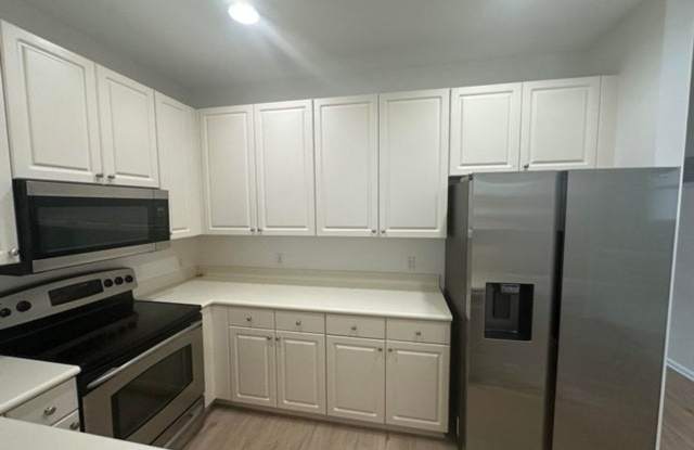 1530 VIA DE PEPI 72, Boynton Beach, FL 33426 - 8240 Gallery 1
