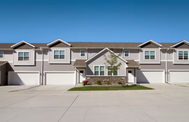 4914 NE Milligan Lane - 4914 Northeast Milligan Lane, Ankeny, IA 50021