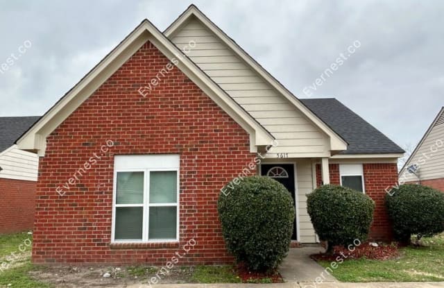 5617 Kaitlyn Dr W - 5617 Kaitlyn Drive West, Walls, MS 38680