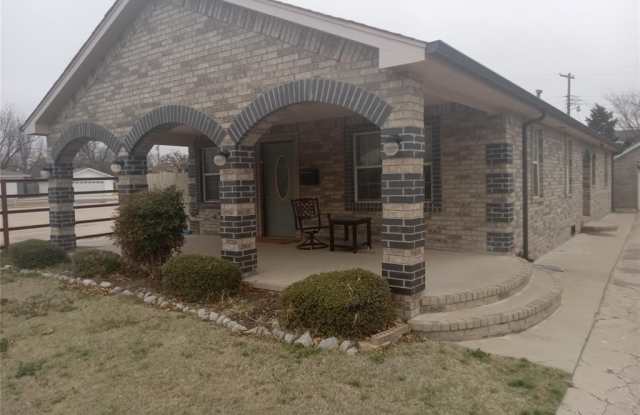 3629 NW 18th Street photos photos