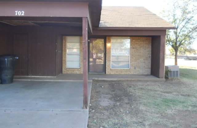 702 Chaparral Circle - 702 Chaparral Circle, Abilene, TX 79605