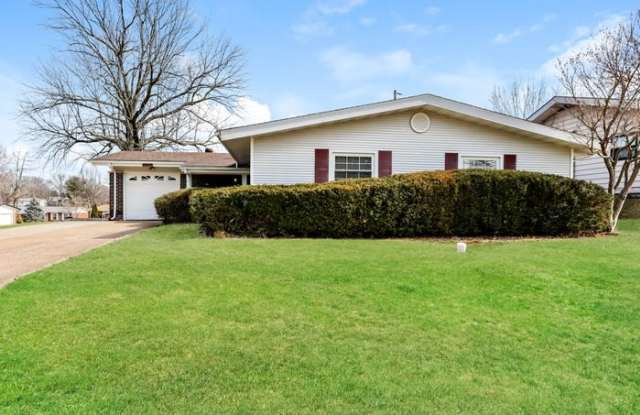 690 Hargrove Lane - 690 Hargrove Lane, Florissant, MO 63033
