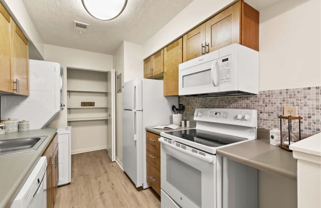 Country Club Apartments photos photos