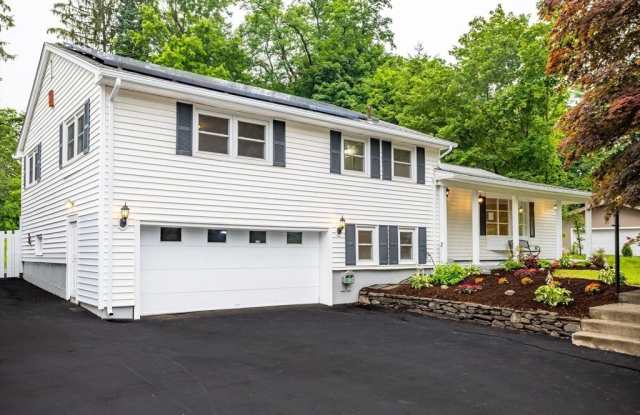 477 Salisbury St photos photos