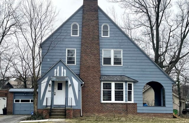 1261 Cleveland Heights Blvd. - 1261 Cleveland Heights Boulevard, Cleveland Heights, OH 44121