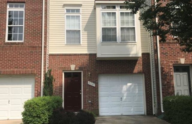 4049 CRESSIDA PL #F - 4049 Cressida Place, Lake Ridge, VA 22192