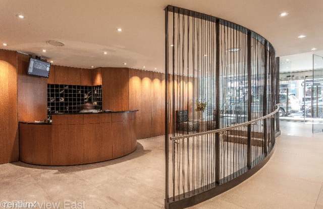 Riverview East Gallery 3