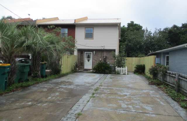 333 Woodham Court photos photos