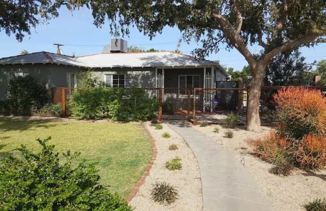 702 W VIRGINIA Avenue - 702 West Virginia Avenue, Phoenix, AZ 85007