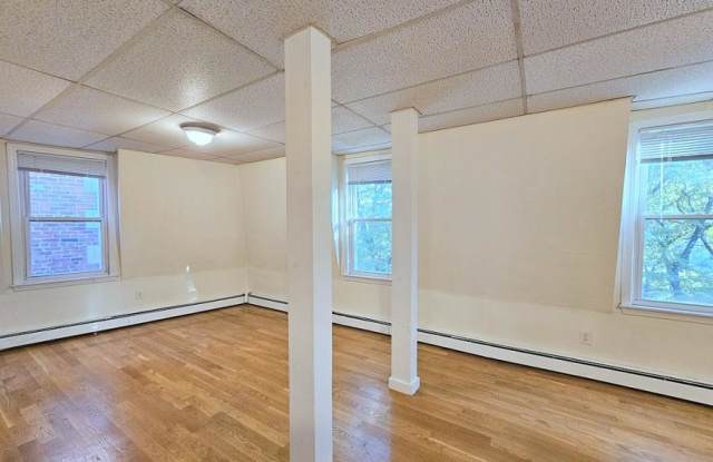 37 Davis Sq. photos photos