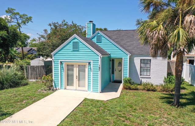 197 CABRILLO LN - 197 Cabrillo Lane, Palm Valley, FL 32082
