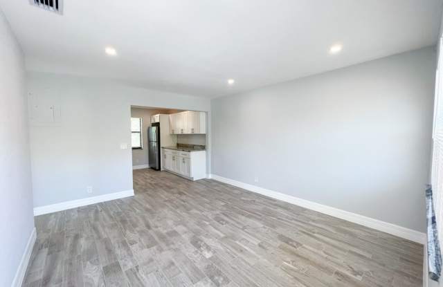 1319 Douglass Avenue - 101 photos photos