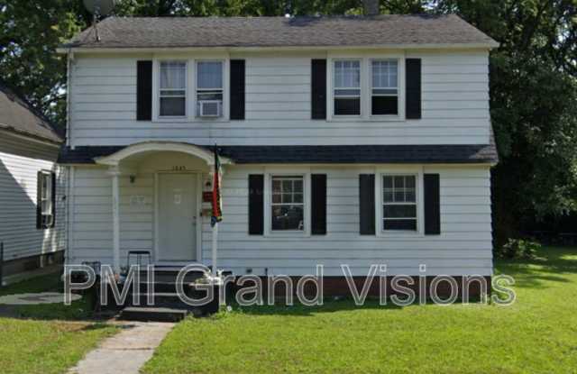 1845 E N St photos photos