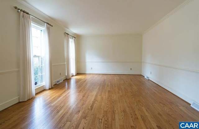 720 GARTHFIELD LN Gallery 4