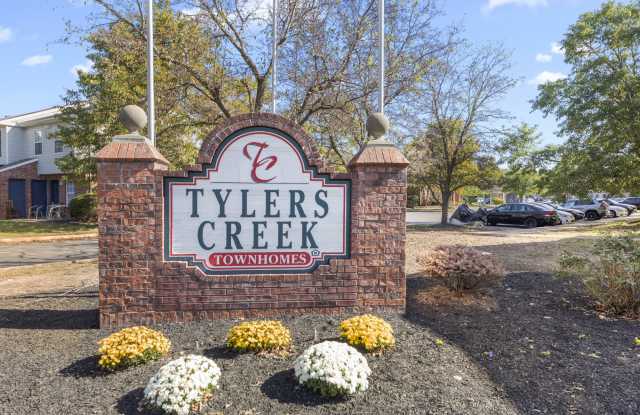 Tyler's Creek Townhomes photos photos